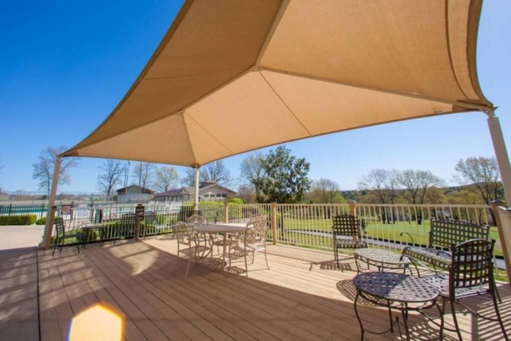 On Pointe Getaway Branson Luaran gambar